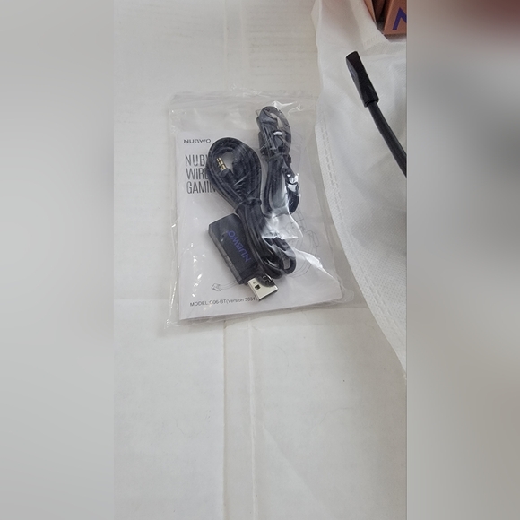 NUBWO G06 Dual Wireless Gaming Headset with Microphone for PS5, PS4, PC, Mobile - Picture 12 of 16